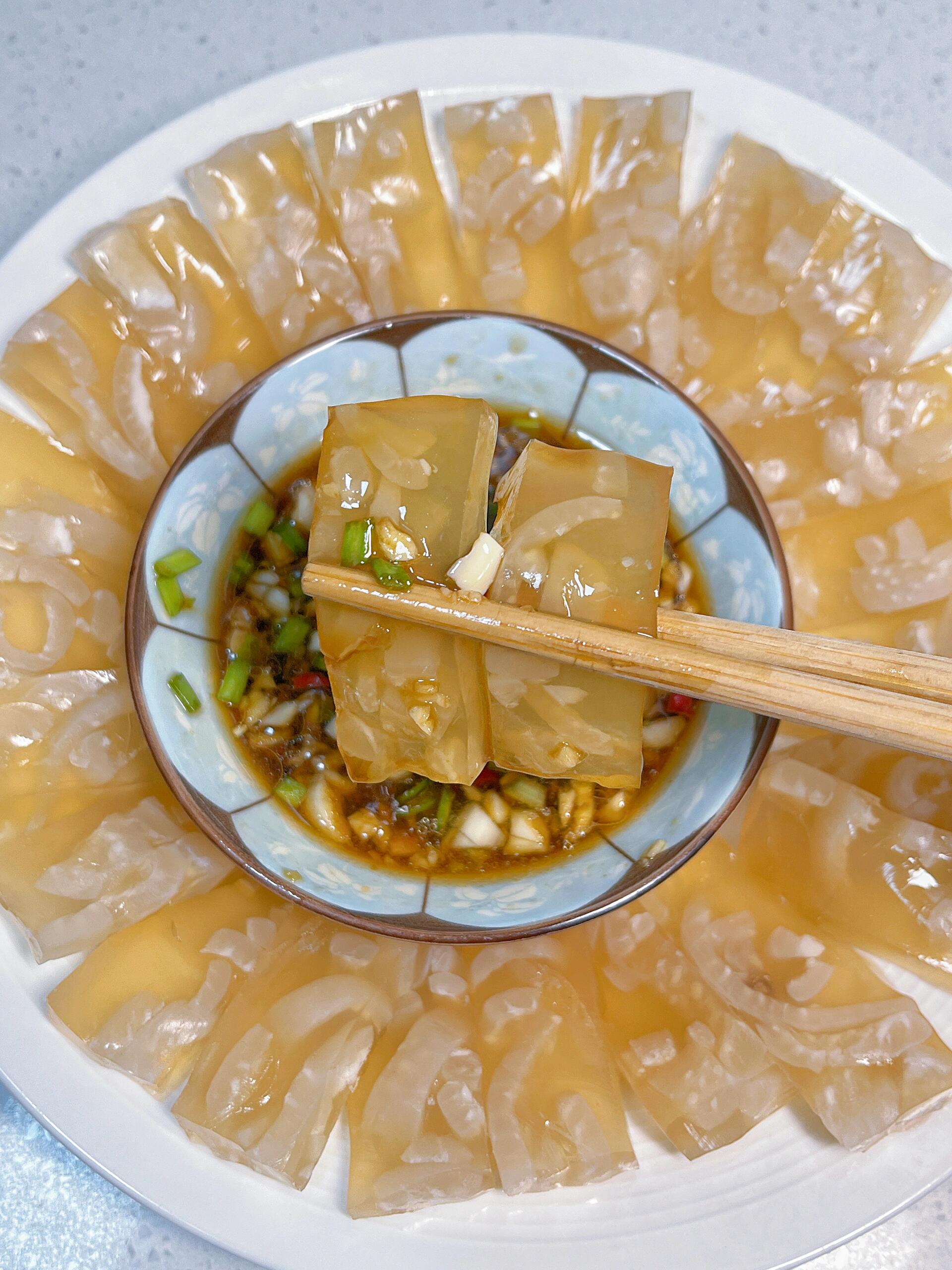 凉拌猪皮的做法,凉拌猪皮的做法和步骤