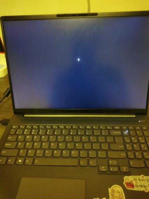 笔记本电脑黑屏,笔记本电脑黑屏了按哪个键恢复