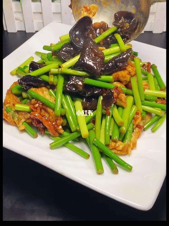 蒜薹木耳炒肉的做法,蒜薹木耳炒肉的做法大全