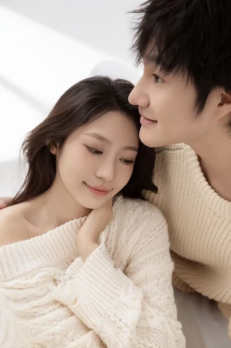 男生喜欢一个人眼神会发生什么变化,男生喜欢一个女生的时候眼神是什么样子?