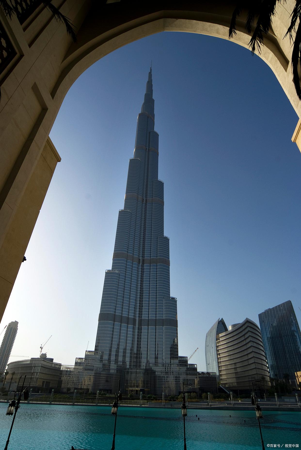 迪拜塔高度是多少米,迪拜塔高度是多少米以上