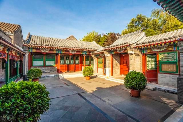 关于四合院的资料,关于四合院的描写