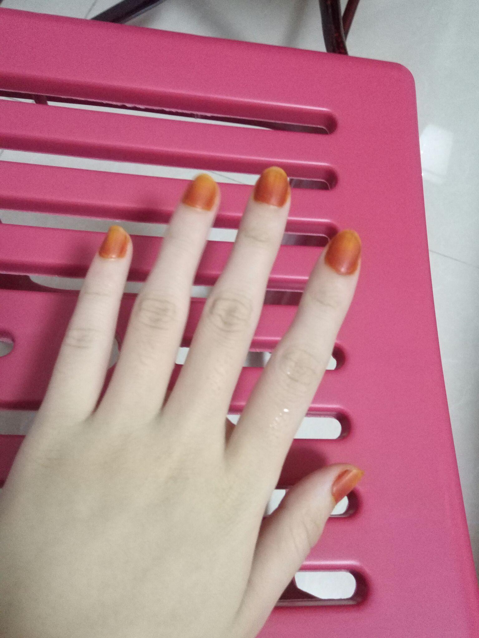 指甲花怎么染头发,白发用什么染发最安全