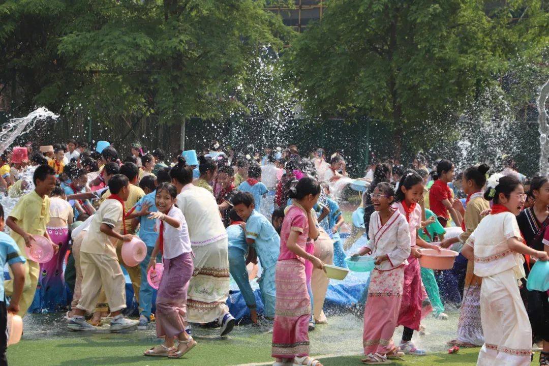 泼水节打一字,需要上湘西打一节气