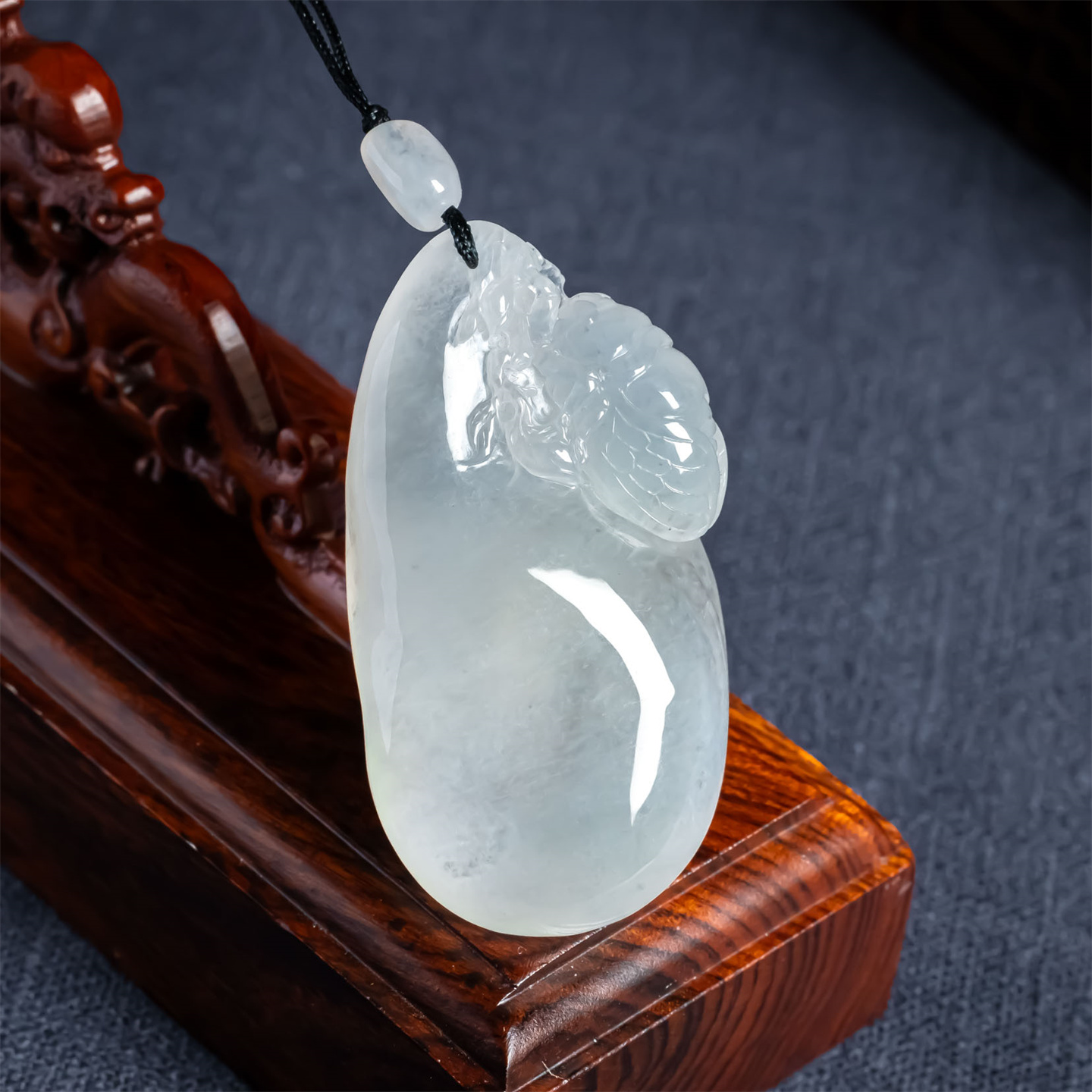 冰种挂件翡翠,冰种的翡翠挂件价位