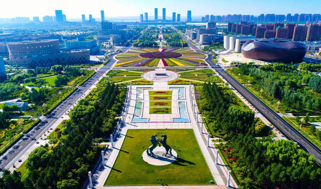 天骄圣地和鄂尔多斯,天骄圣地和鄂尔多斯有关系吗